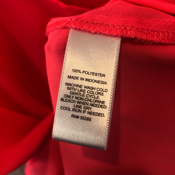 Express Pink Sleeveless Shirt Sz Medium - Picture 6 of 6